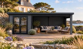 WPC Gartenhaus mit überdachter Terrasse AUTRANS, seitenvariabel | 28 mm | Pultdach | Anthrazit | 623.5x223cm, 13.90m2